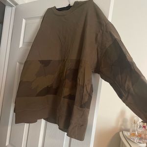 Zara green and camo crew neck